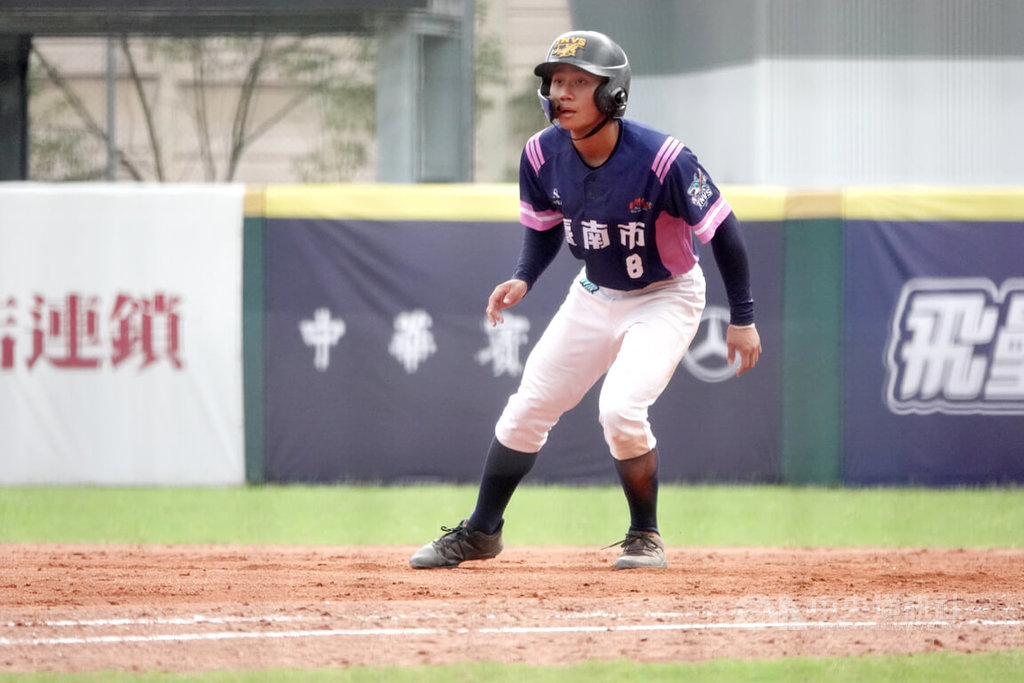 玉山盃張仲凱2安2打點 攻跑守兼具將挑戰選秀