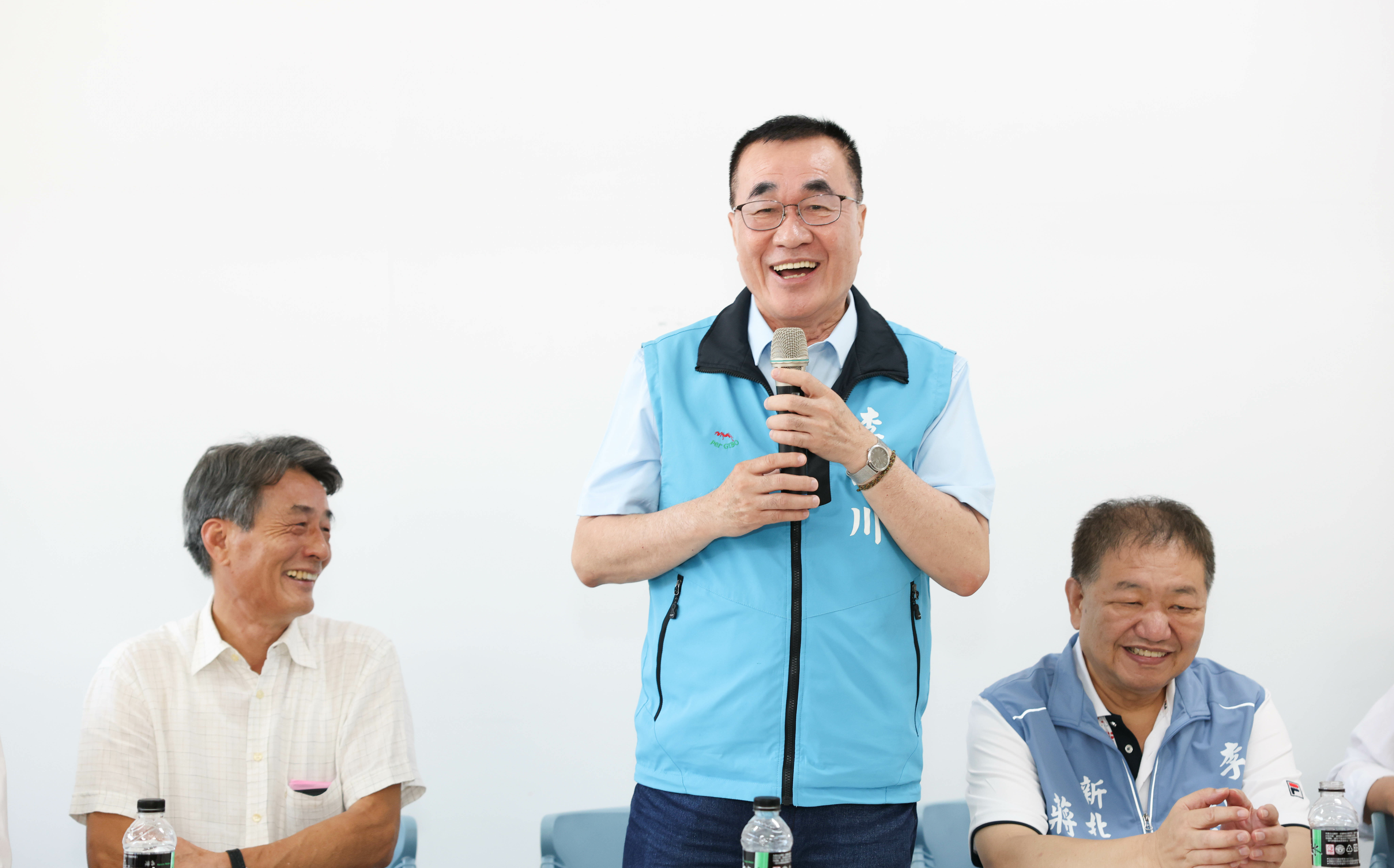 成立貢寮區「川友會」 李四川:當選蓋濱海單車行人專用道