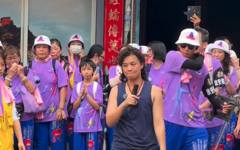 原來是同梯啊? 「這網紅」曝自己與玄濟宮鄔馨茹在金門當兵...