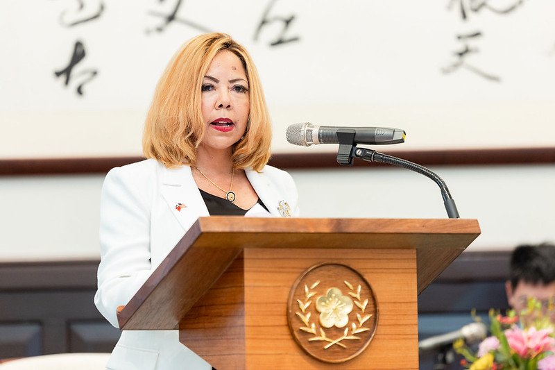  美國聯邦眾議院「國會非裔議員連線」副主席麥珂貝（Lucy McBath）。 圖：總統府提供 