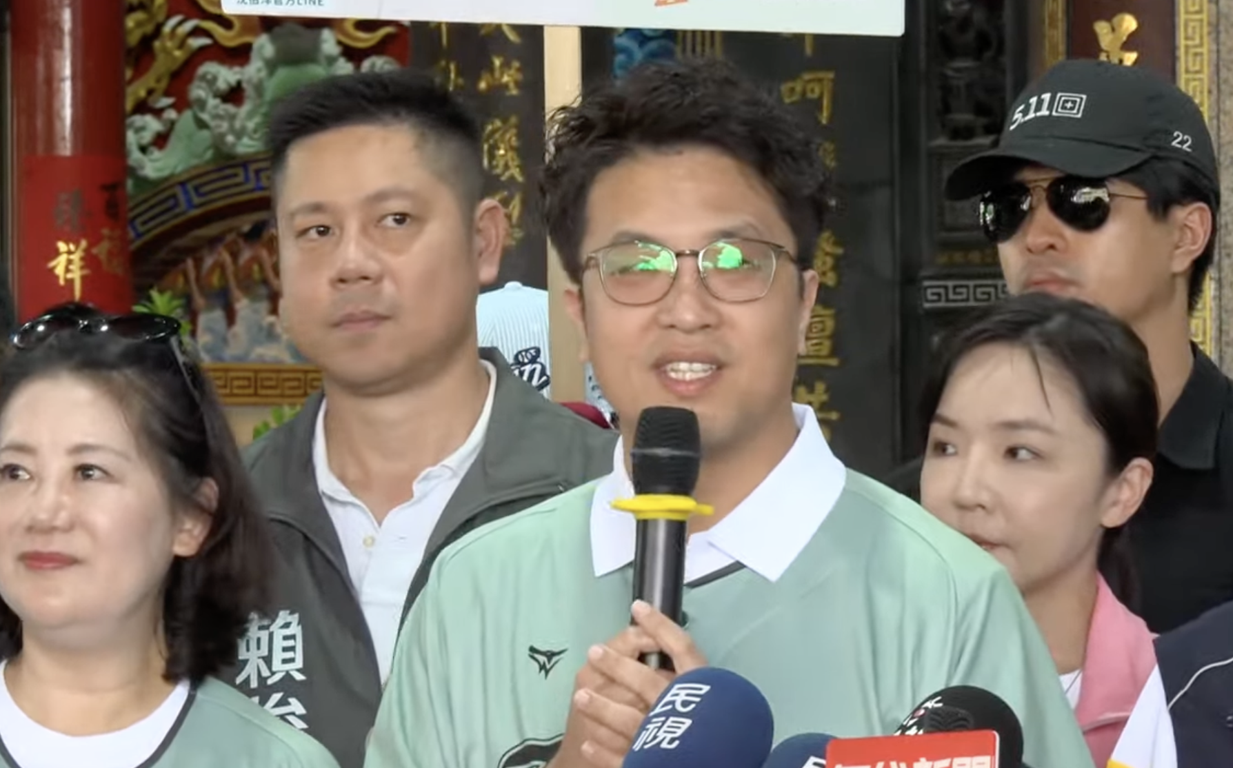 北市昨暴雨淪「蟑螂漂漂河」 沈伯洋緩頰:市府一直有在改善