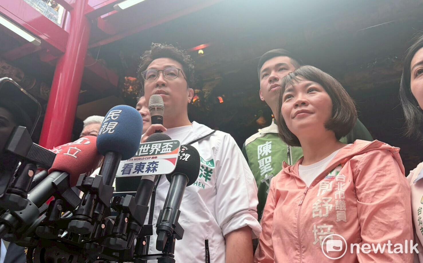 梁文傑稱「台灣人幾乎不吃鳳梨釋迦」 沈伯洋回應曝...