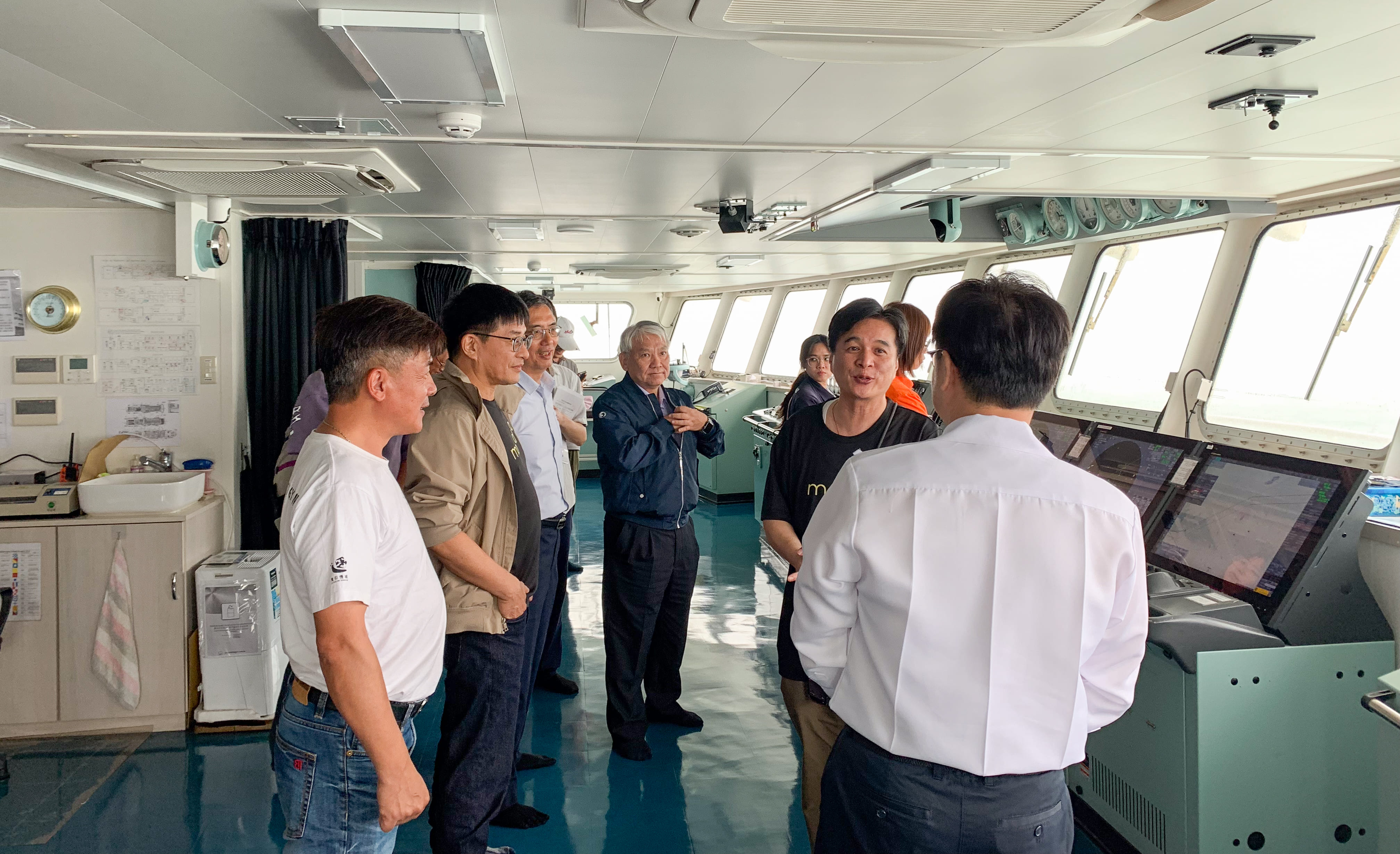  經數發部輔導電信業者改善新台馬輪通訊品質後，在馬祖離島間之航行路線，現已有穩定的行動通信訊號。 圖：數發部 提供 