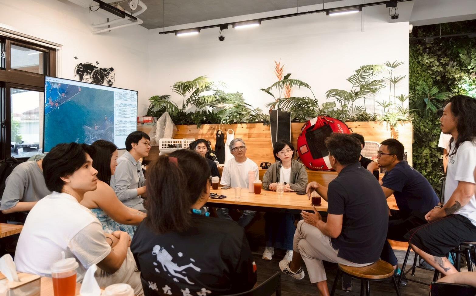 兼顧漁業與觀光!蘇巧慧成功協調經濟部開放蝙蝠洞潛水