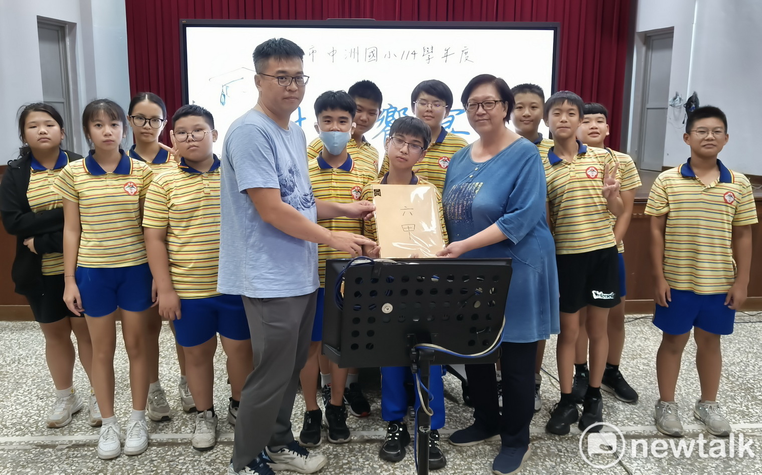 中洲國小教導主任吳麗玲24載春風化雨 學生感恩傳承不止步