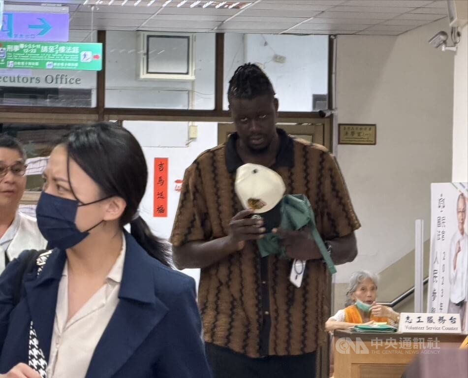 SBL假球案二審開庭 柯旻豪、班霸請求解除限制出境
