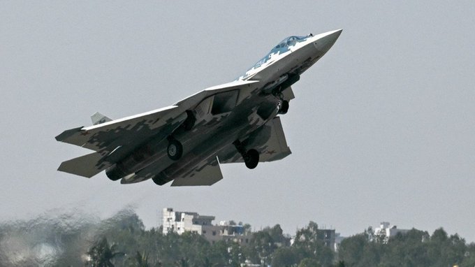 俄羅斯製造的  Su-57 戰機。 圖：翻攝自 @RealAirPower1 X 帳號 