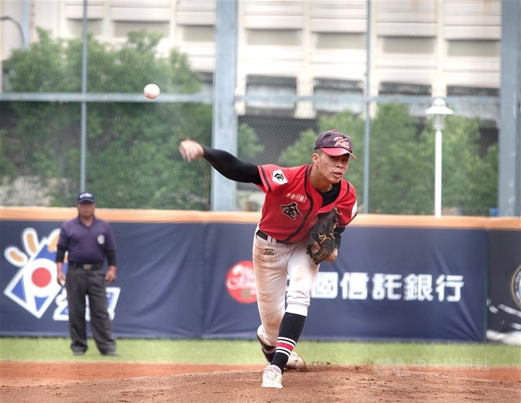 金門三級棒球孕育獲中職指名 洪嘉恩成第1人具意義