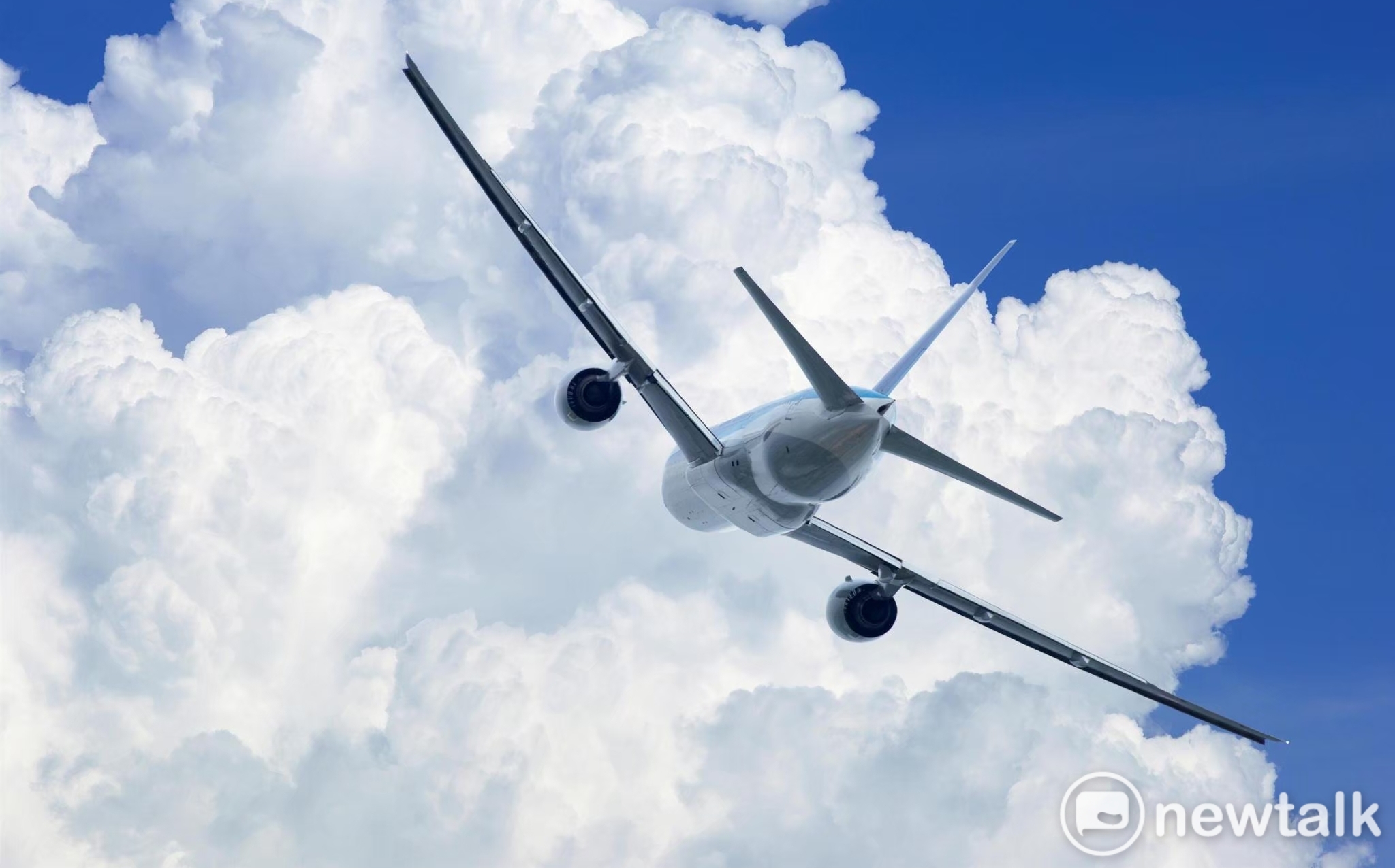 油價走跌仍調漲!日本2大航空7月逆勢漲燃油費 關鍵價降時機曝光