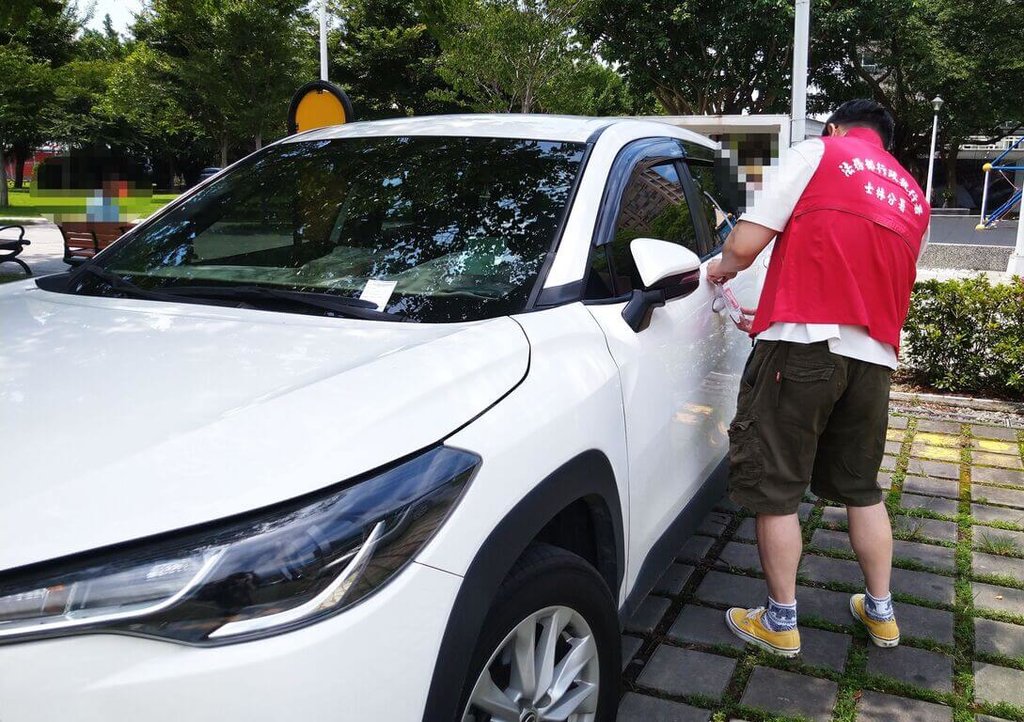 欠停車費等249案逾8萬 士林分署扣車隔日繳清