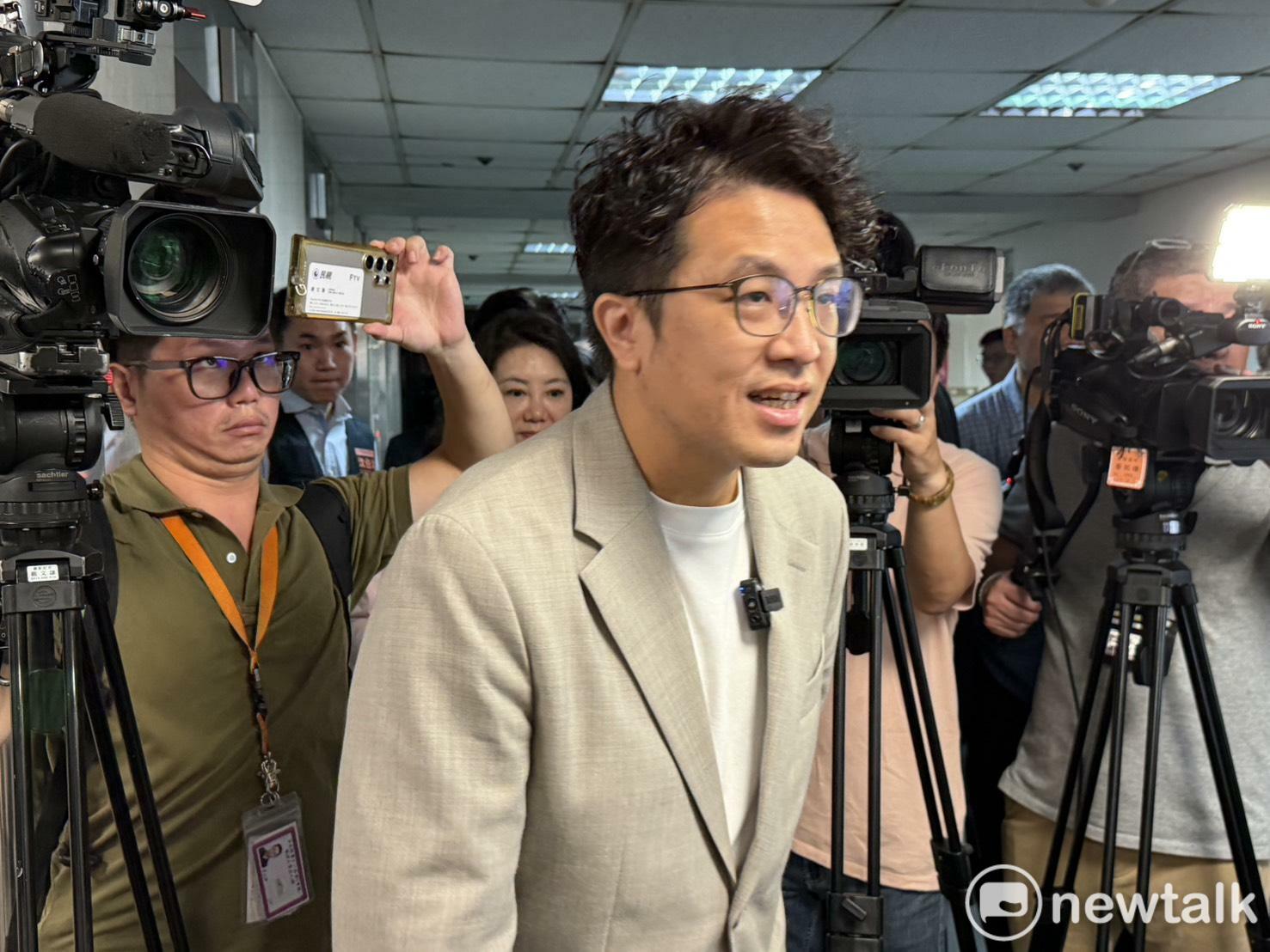  民進黨台北市長參選人沈伯洋。 圖：高逸帆／攝 