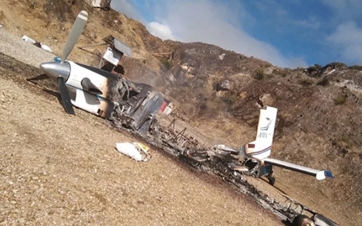 美飛行員遭分離主義分子槍殺、飛機遭焚! 印尼軍方 : 已找到並帶回遺體