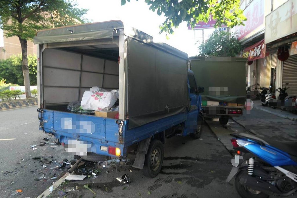 台中男毒駕撞3汽車2機車2行人逃逸 警圍捕送辦