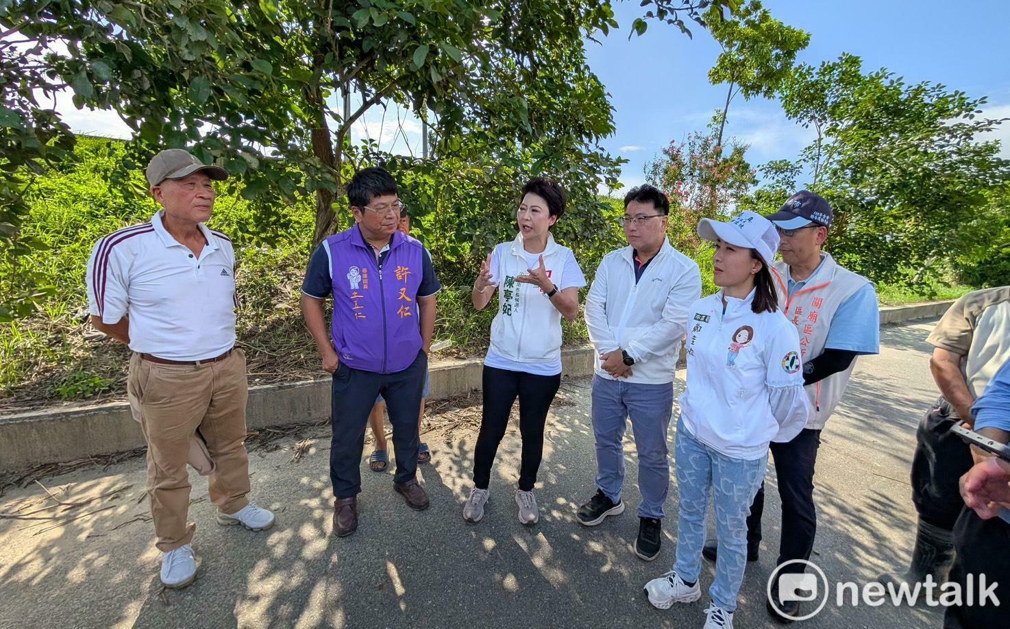陳亭妃會勘關廟防汛道路淹水 要求短中長期並進個個擊破解決淹水問題