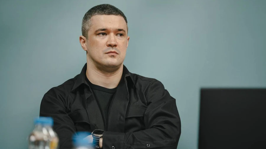  烏克蘭前國防部長米哈伊洛·費多羅夫（Mykhailo Fedorov）遭撤換，瑟爾斯基隨後打破沉默，稱首都自 2022 年成功防禦以來，一直是能做出關鍵決策的核心，同時感謝費多羅夫任內的付出。 圖：翻攝自 X @VolodyaTretyak 
