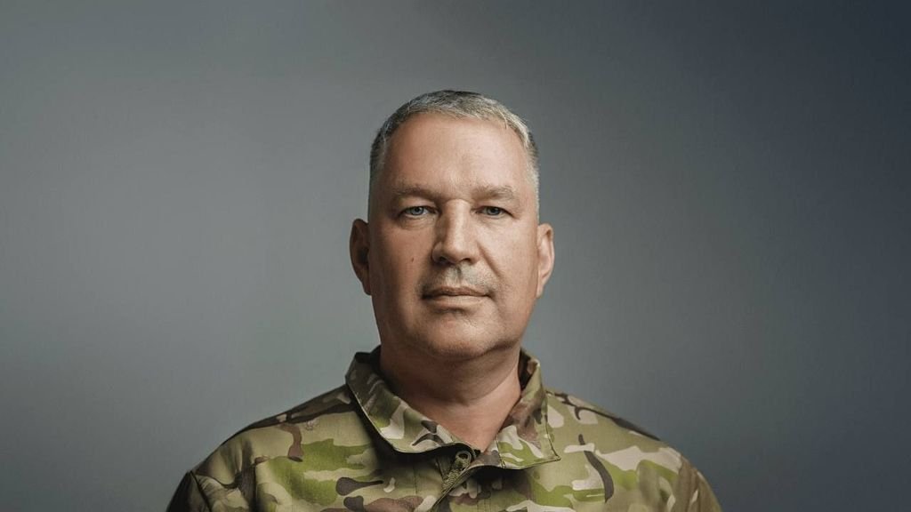 費多羅夫遭撤換後，不僅烏克蘭空軍副司令帕夫洛·葉利扎羅夫（Pavlo Yelizarov）宣布請辭，軍方知名顧問也同步離開職務。 圖：翻攝自 X @Jeff21461
