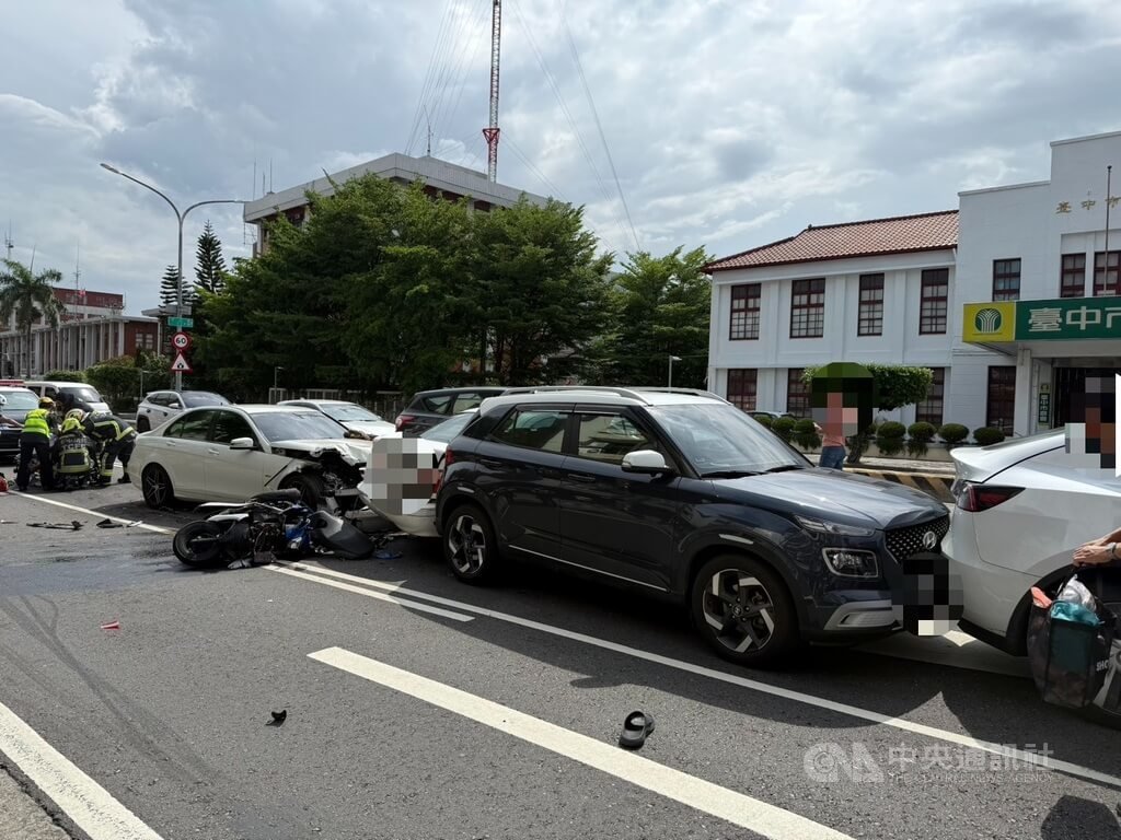 台中多車連環撞奪1命 女涉毒駕釀禍遭送辦