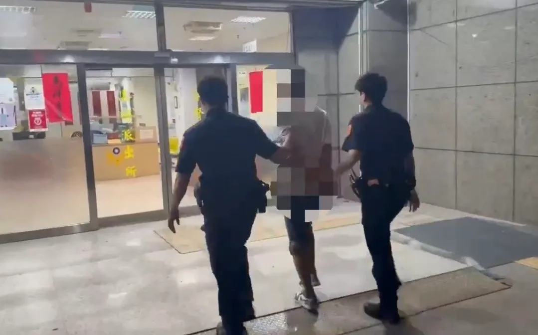 拒付車資還毆打公車司機!網咖老闆衝上車救人 新北警逮人送辦