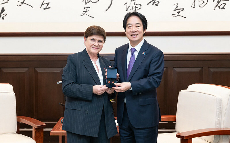 接見歐洲議會訪團 賴清德:盼與波蘭在半導體、無人機深化合作