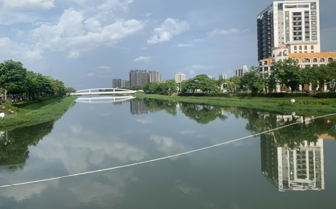 楠梓後勁溪死魚事件 高市府跨局處應變完成清理、檢驗與稽查