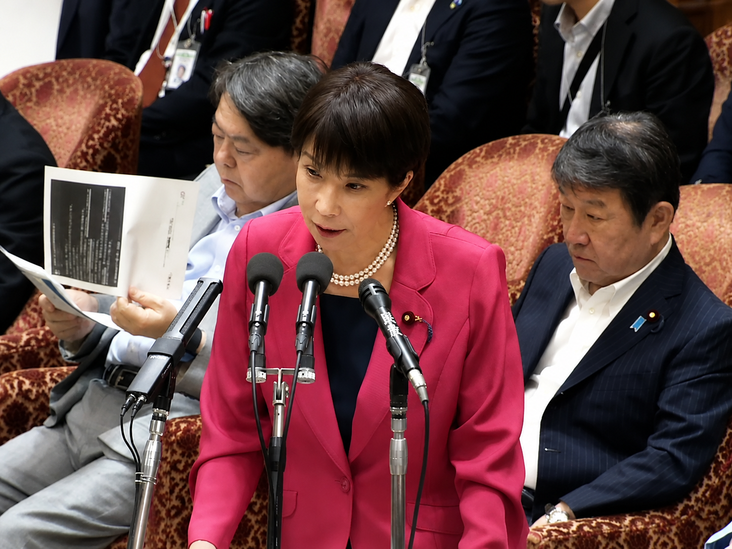  日本首相高市早苗出席國會預算委員會時間創5年新低。 圖：翻攝立憲民主党 国会情報YT 