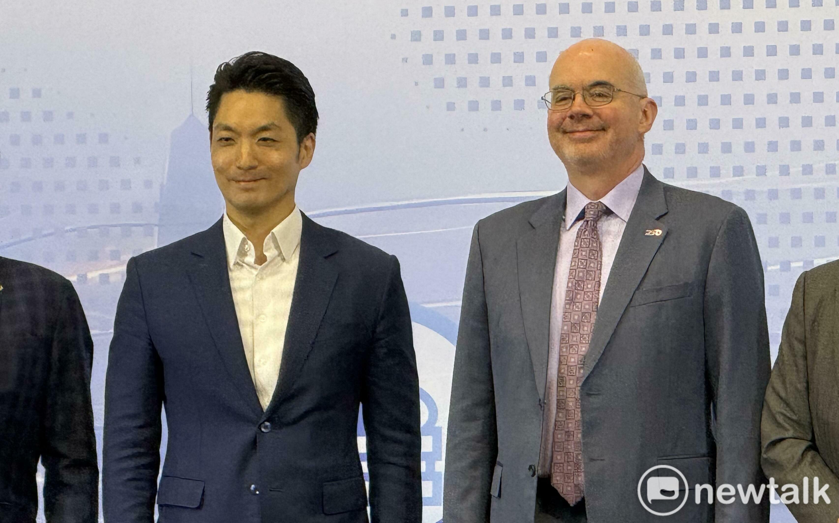 沈伯洋剛訪美返台!蔣萬安今合體谷立言、被問邊緣沈嗆:立委應監督食安