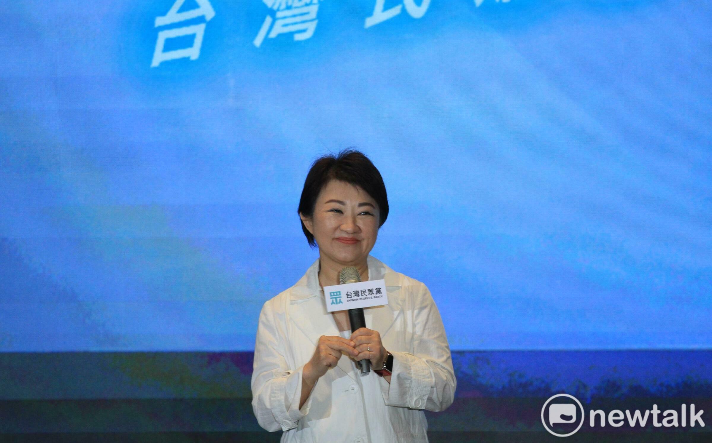 現身民眾黨慶高喊「藍白合」 盧秀燕:2026倒閣、2028倒賴