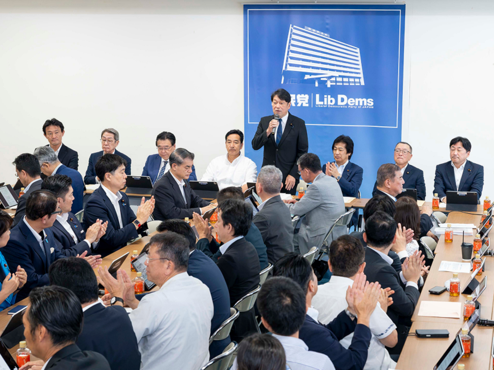 自民黨於3日召開稅制調查會等單位的會議，針對政府的基本方針草案交換了意見。 圖：翻攝自民黨官網 