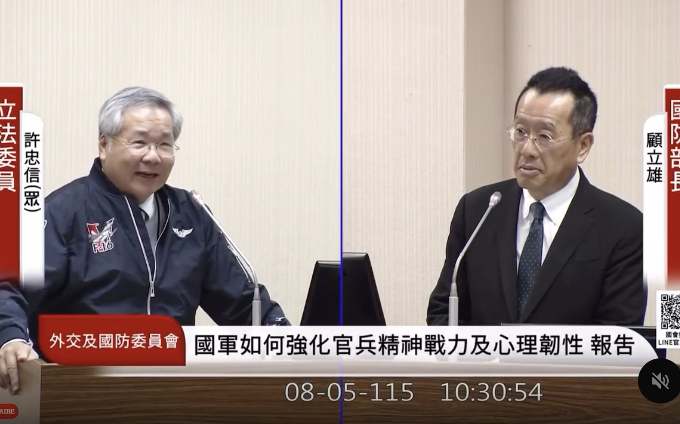 質詢炫耀飛行夾克惹議 許忠信:為20多年保障國軍努力為榮