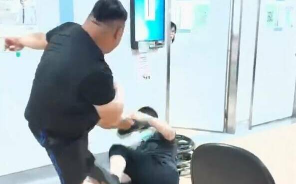 耕莘醫院傳暴力事件!壯男欠醫療費逼開診斷書 毆傷院方公關遭逮
