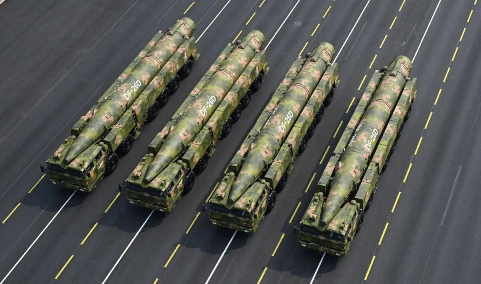  中國海軍部署的東風 -26D 飛彈為一款高超音速飛彈，具備反艦能力，實戰威懾力高。 圖:翻攝自騰訊網 
