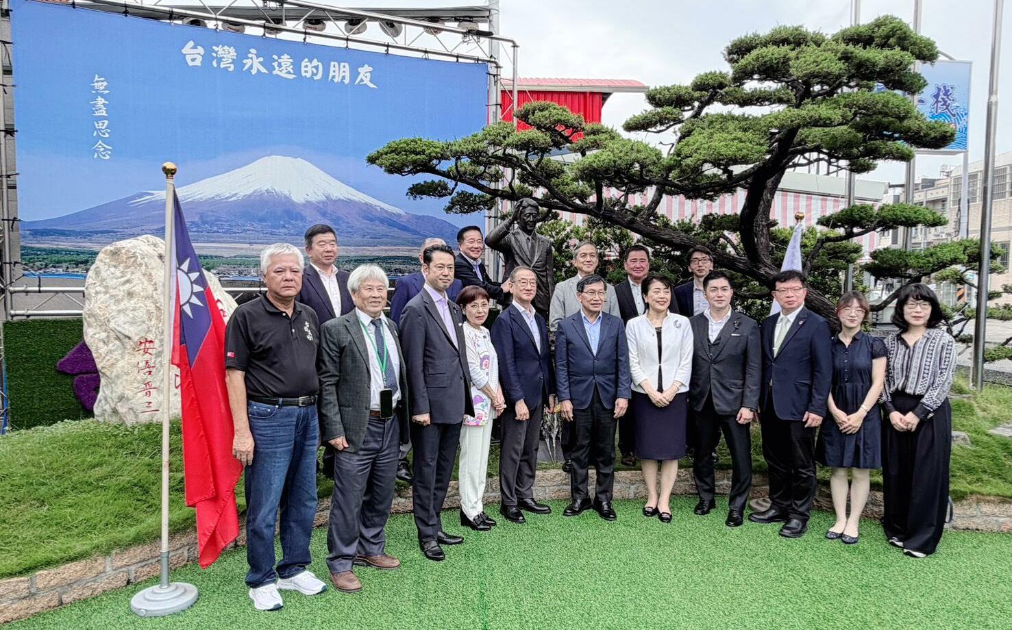 紅毛港保安堂展示二戰遺址調查成果 台日深化民間與跨國歷史研究交流