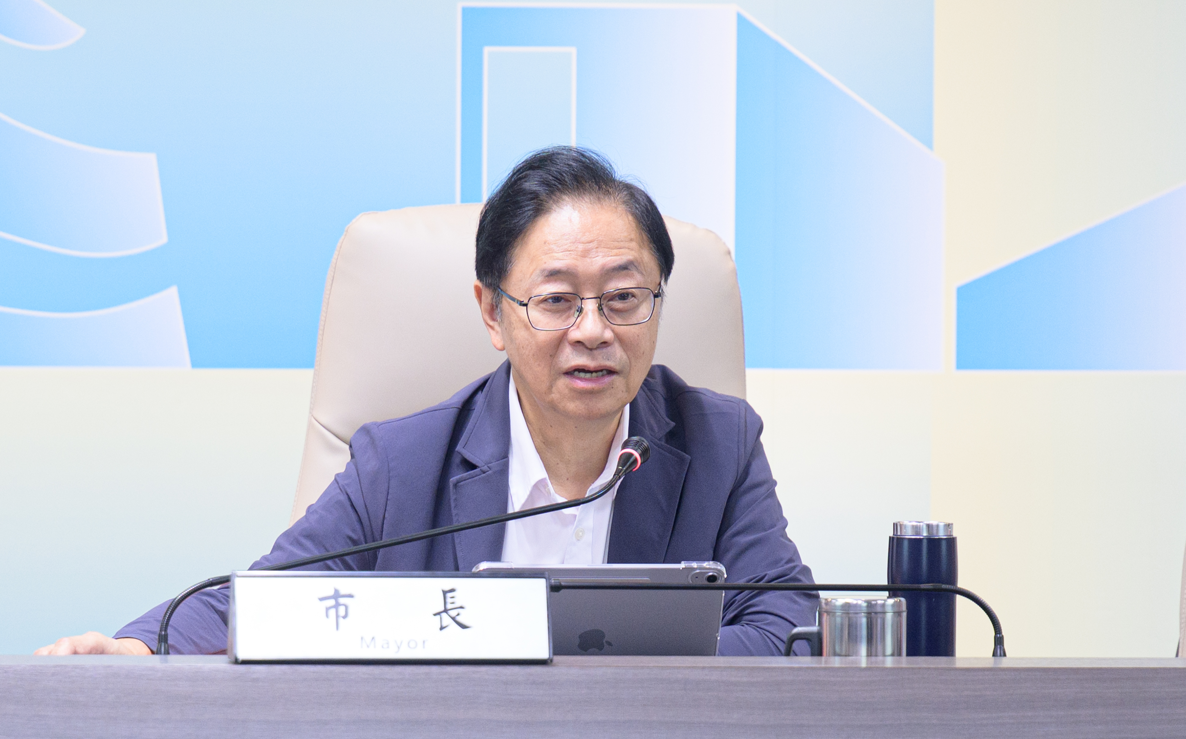 每天發問市政考古題 桃市府:黃世杰較適合開國考補習班