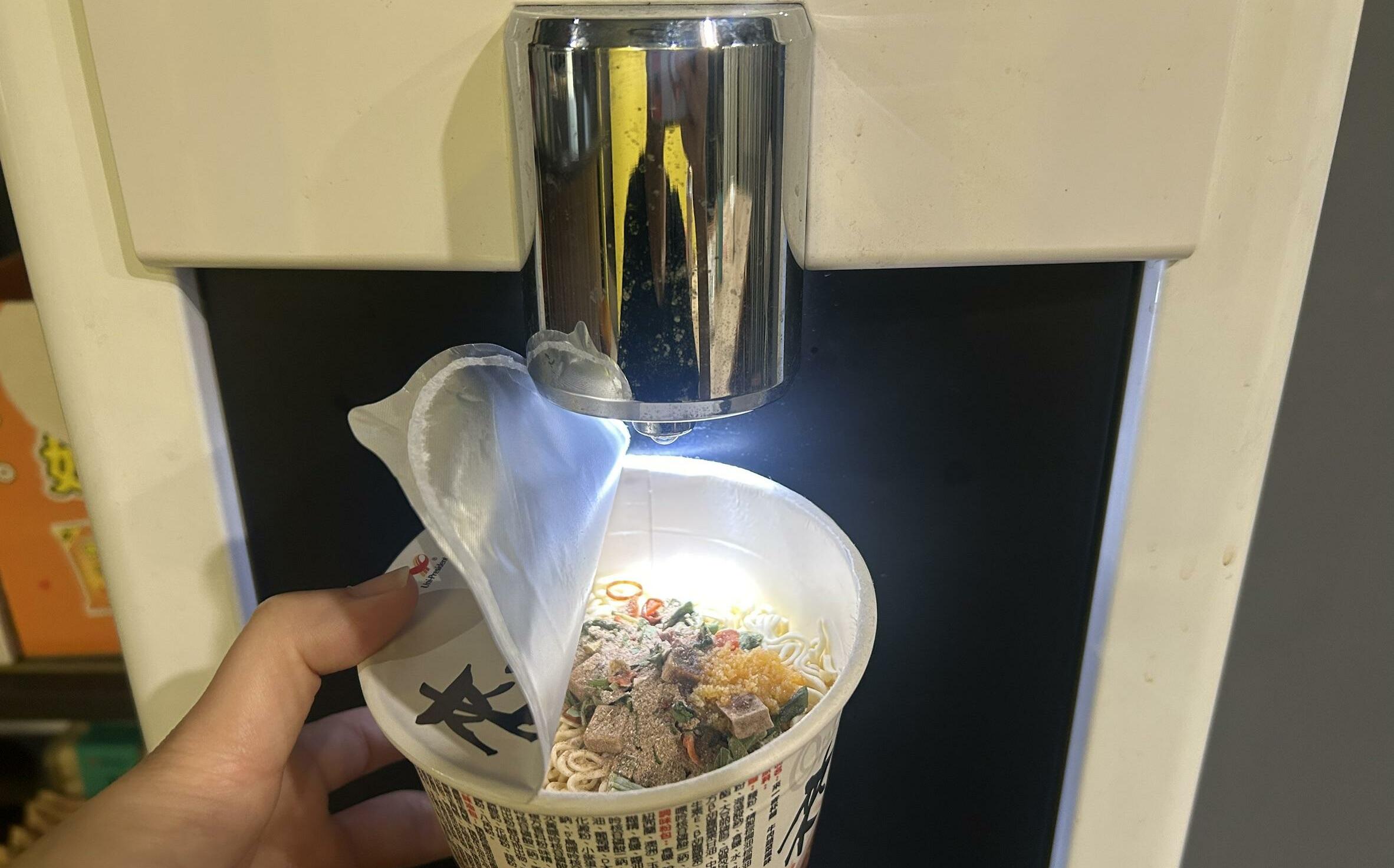 公司熱水泡不爛泡麵! 盤點職場超瞎離職理由