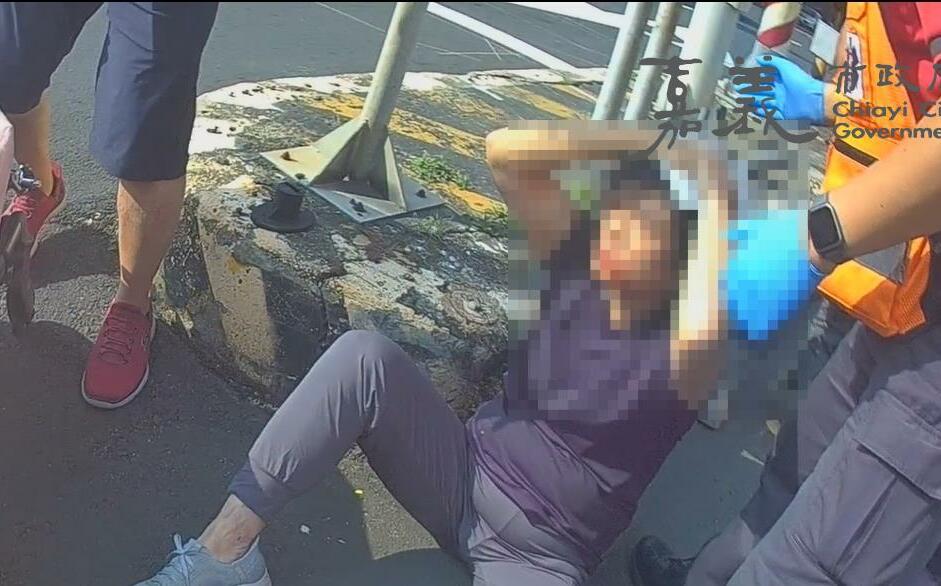 又見行人地獄!香港夫婦入境遊玩 嘉義走斑馬線遭車撞