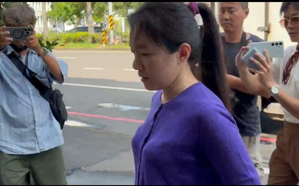 陳幸妤離婚引爆關注!媒體駐守診所 陳水扁喊話:有必要在傷口上灑鹽嗎?