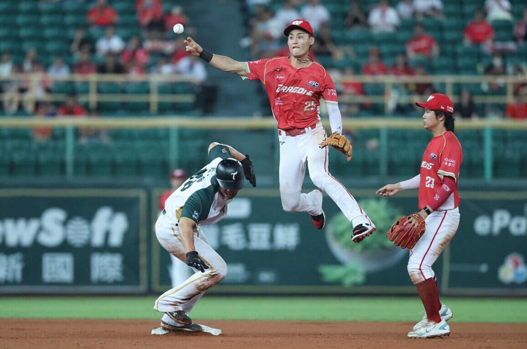 球迷驚嘆神奇補位 張政禹:刻在腦中的直覺
