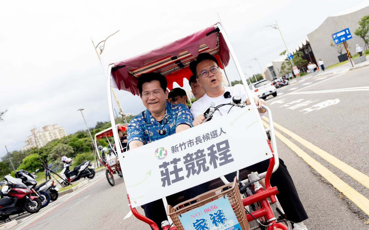 與莊競程走訪新竹 林佳龍:高科技城市需要專業的新市長
