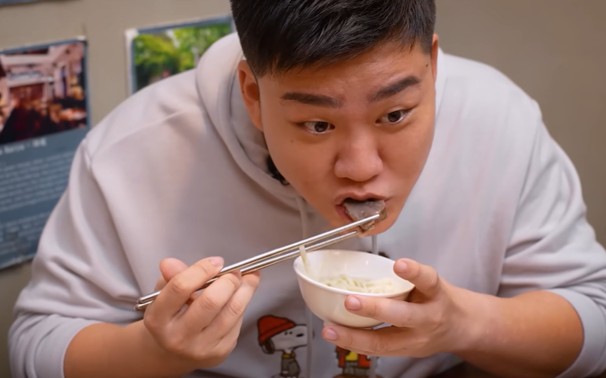 Joeman要求蕭伊「凌晨四點煮牛肉麵」引爆笑料!她開轟:半夜想吃什麼叫外送就有了欸