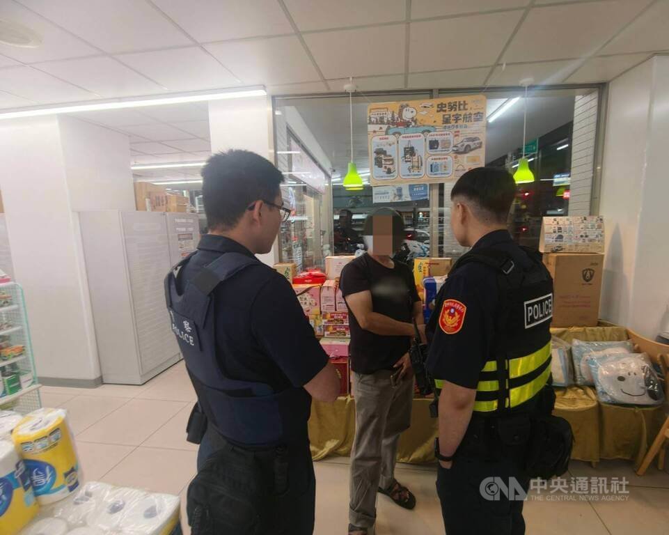 台中男陷台越跨國戀陷阱險寄金融卡 超商店員報警合力阻詐