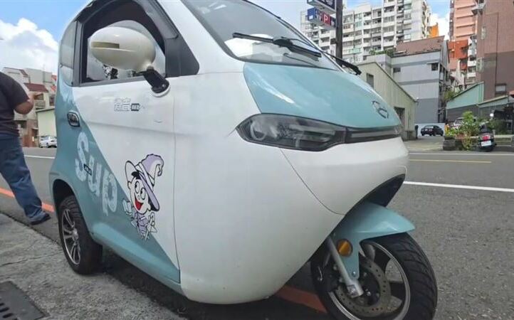 中國製「老頭樂」現身嘉義街頭!懸掛自製車牌 上路最高罰3.6萬