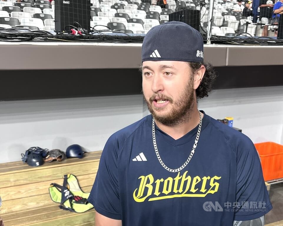 WBC澳洲投手杰克到兄弟一軍隨隊 盼再遇陳傑憲