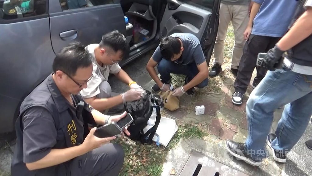 追查假投資詐騙逾1.3億元案 刑事局無人機陸空夾擊逮22嫌