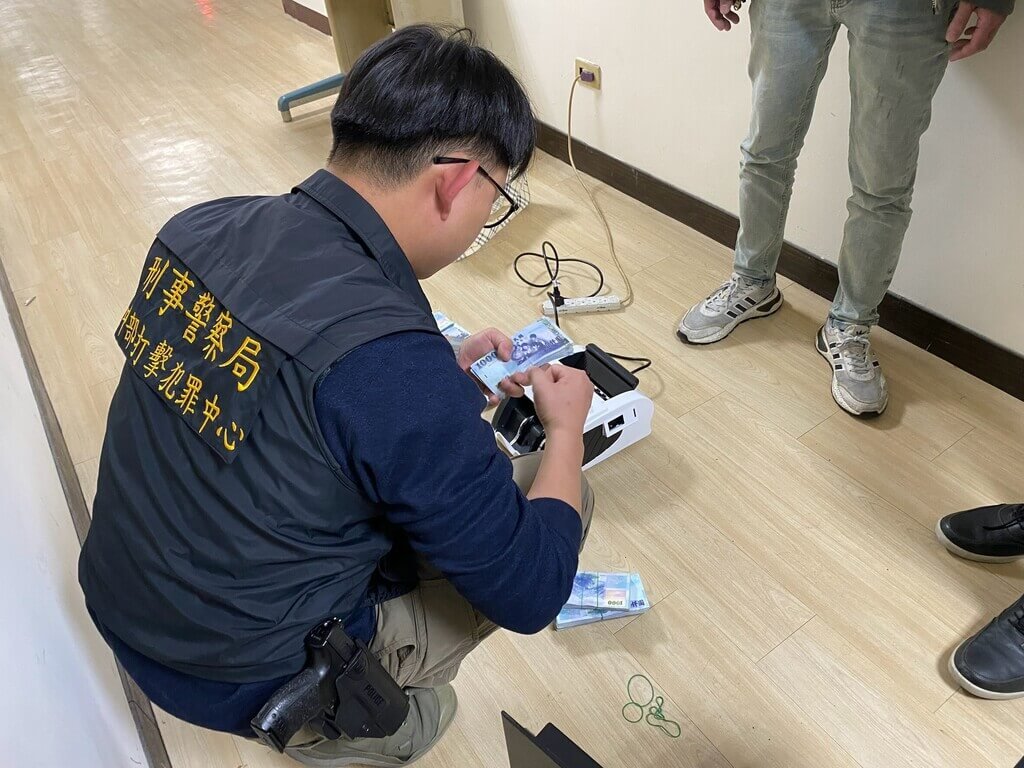 非法博弈集團改居家遙控 警5縣市32路攻堅逮27人