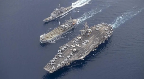  美國海軍「羅斯福號」（USS Theodore Roosevelt）航空母艦已啟程前往中東。 圖：翻攝自 騰訊網 軍武次位面 