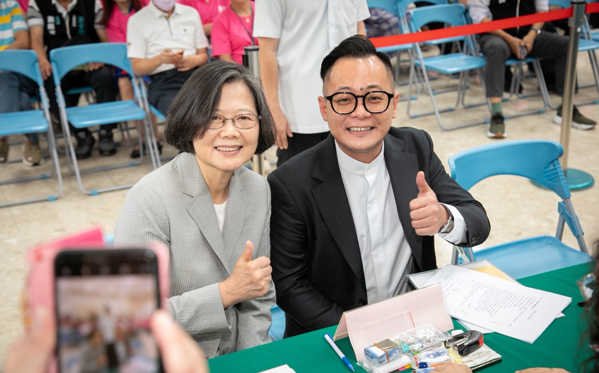 不只出任主委還陪登記 蔡英文:童子瑋懂得解決問題