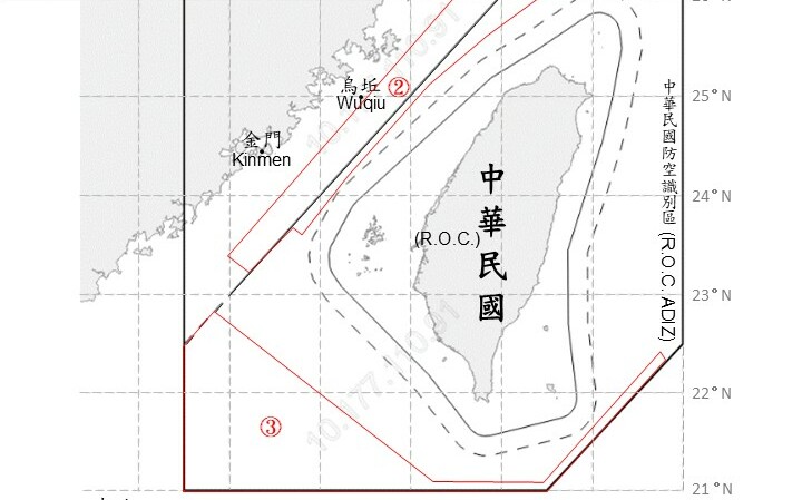 共機21架次擾台!13架次越中線 共艦、公務船共15艘出沒