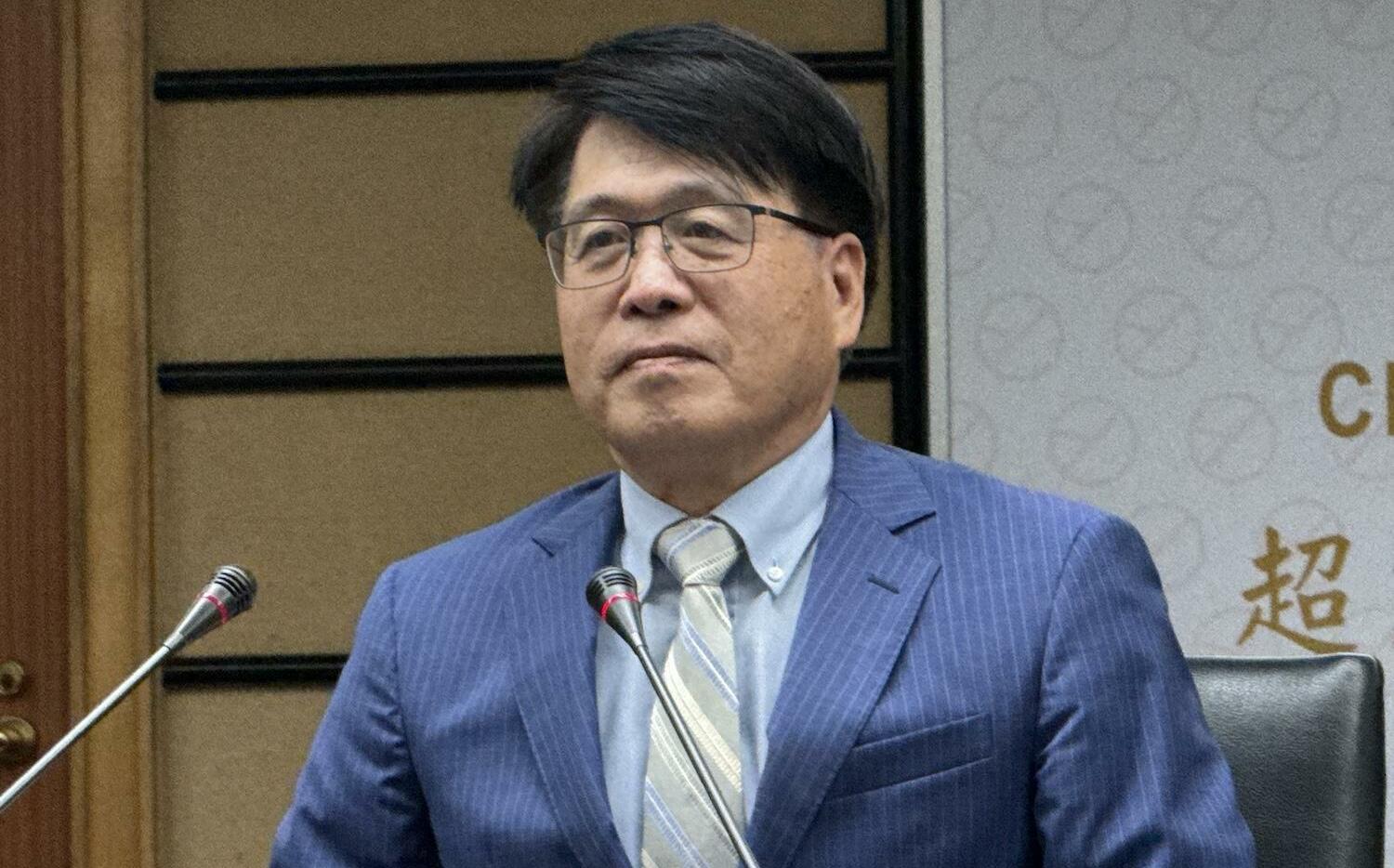 含李貞秀今年26位陸配參選 游盈隆:採統一標準處理