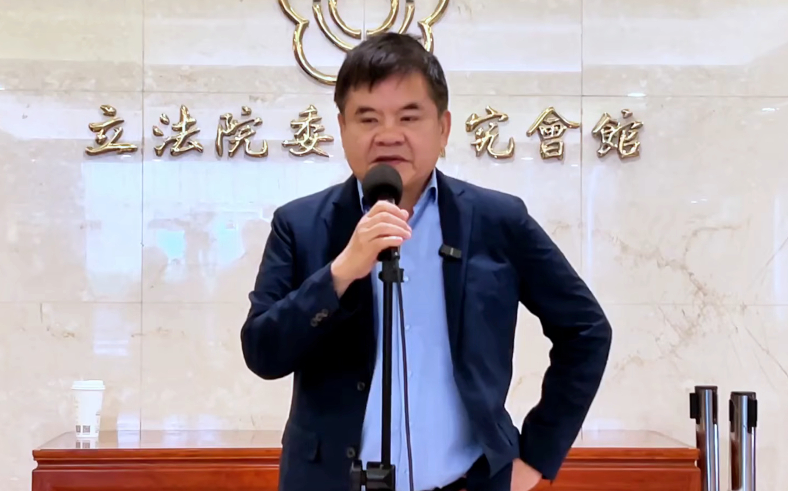 卓揆嘆不副署法案如《少林足球》守門員 莊瑞雄嗆在野:那些喊倒閣沒一個敢!