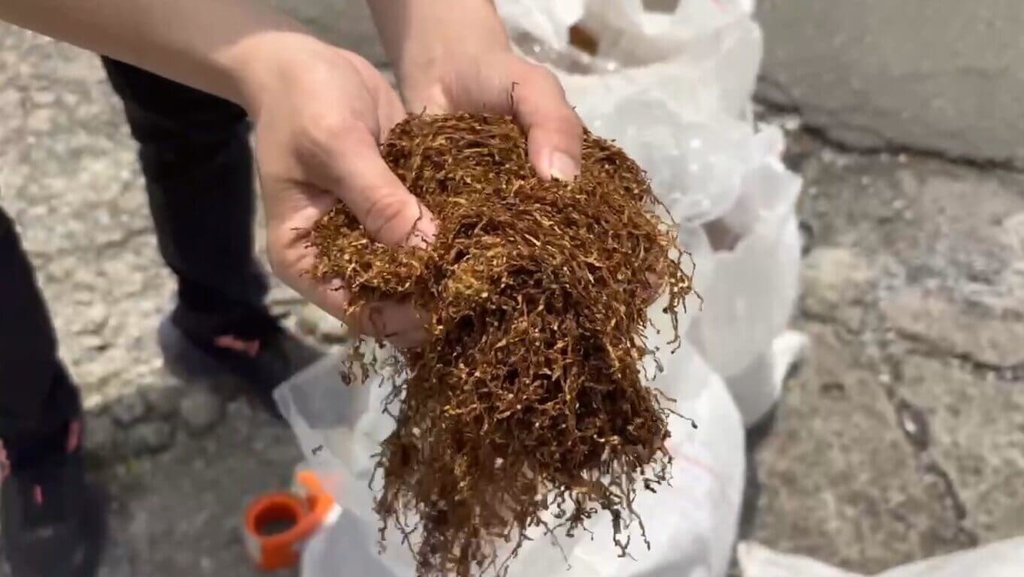 保三總隊破獲仿私菸原料可製逾13萬包 主嫌設4處所分散風險